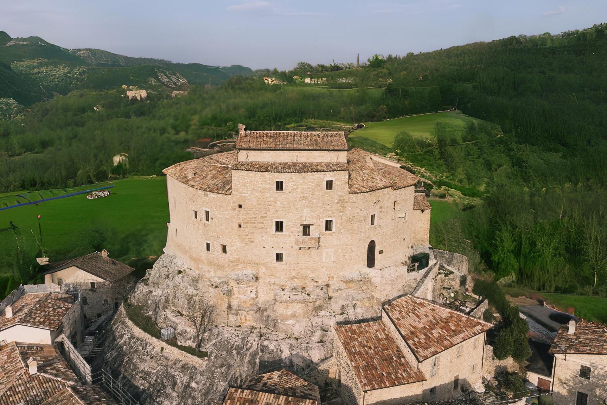 Castel Di Luco Acquasanta Terme Exterior foto